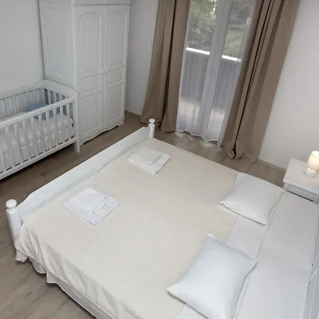 וילה Sara Family With Pool And Jacuzzi Makarska Region אימוטסקי